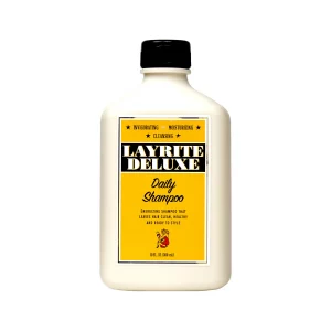 Das Layrite Daily Shampoo ist ein Haarshampoo, das von der Marke Layrite hergestellt wird. Für den täglichen Gebrauch und für allen Haartypen geeignet.