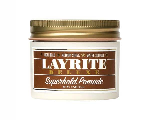 Die Superhold Pomade, von der Marke Layrite, ist speziell für Menschen mit dickem, widerspenstigem Haar entwickelt worden.