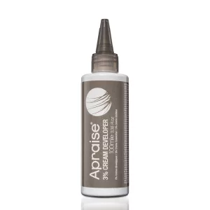 APRAISE CREAM DEVELOPER 3% ist ein Entwickler, der speziell für die Verwendung mit APRAISE Augenbrauenfarben entwickelt wurde. Der 3%ige Cream Developer wird verwendet, um die Augenbrauenfarbe zu aktivieren und das gewünschte Ergebnis zu erzielen.